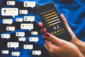 Customers' online reviews on smartphone screen, showing brand advocacy.